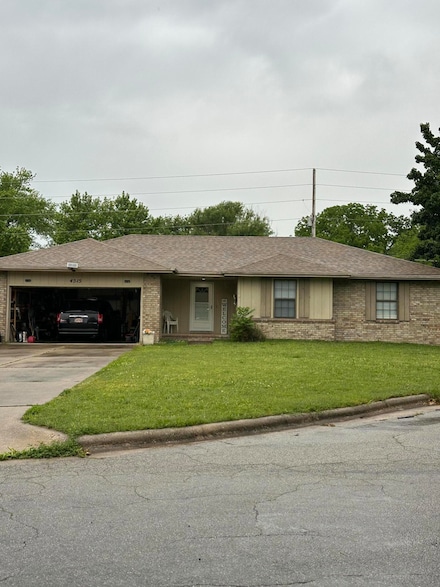 4515 S Drury Ave, Springfield, MO 65810