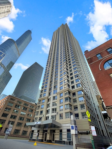 440 N Wabash Ave Unit 1007, Chicago, IL 60611