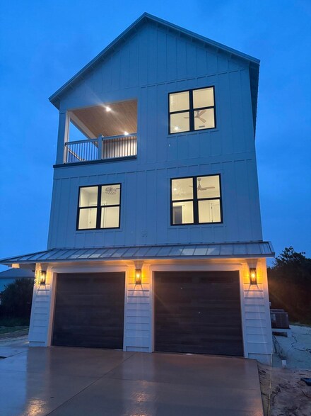 162 Casting Lake Rd, Miramar Beach, FL 32550