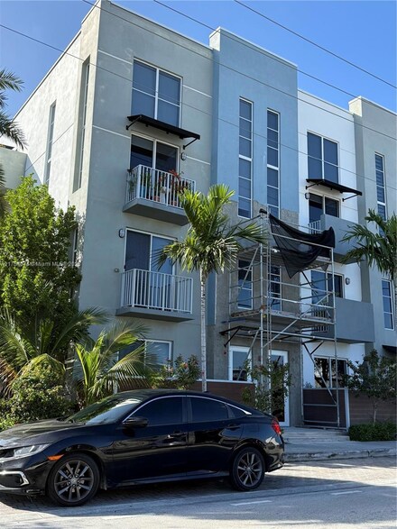 3455 NE 5th Ave Unit 1, Oakland Park, FL 33334