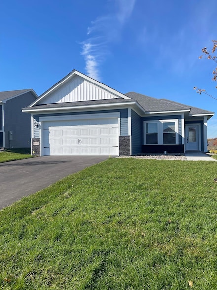 18731 Ivanhoe St NW, Elk River, MN 55330