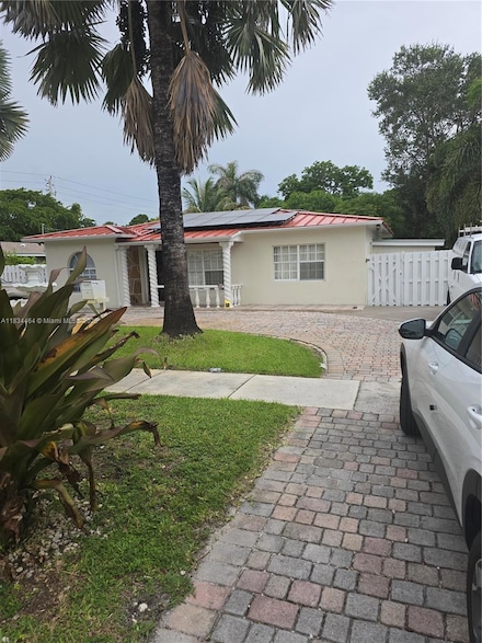 515 NE 139th St, North Miami, FL 33161