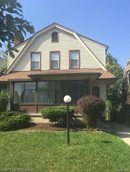 10037 Manor St, Detroit, MI 48204
