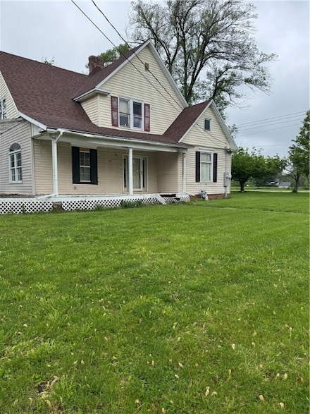 955 Woodland Dr, Mount Zion, IL 62549