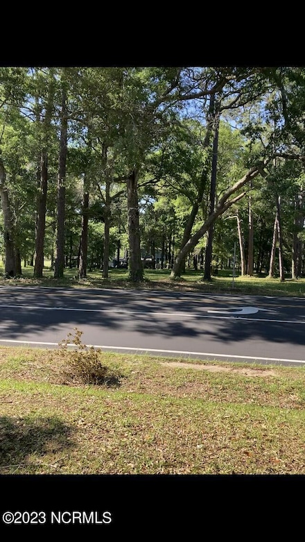 9 Shoreline Dr W, Sunset Beach, NC 28468