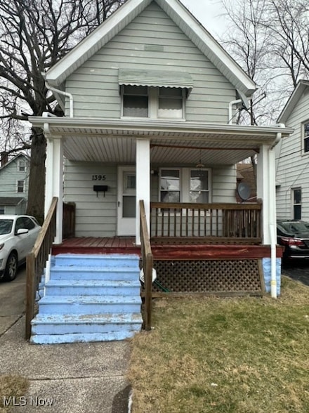 1395 Clearaire Rd, Cleveland, OH 44110