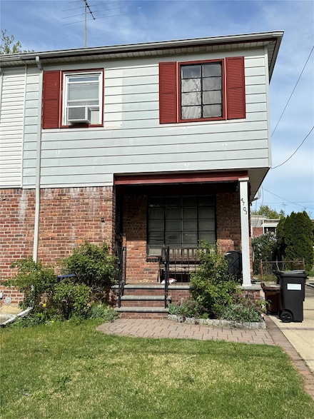 47-03 212th St, Flushing, NY 11361