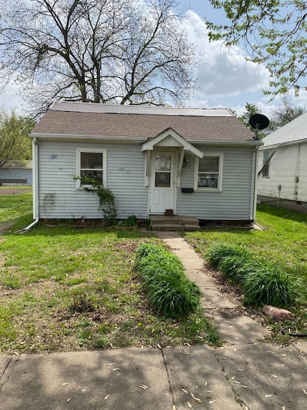 403 Elm St, Tarkio, MO 64491