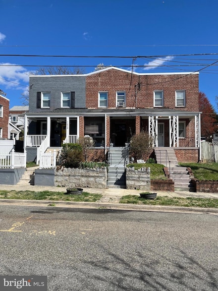 1626 Fort Dupont St SE, Washington, DC 20020