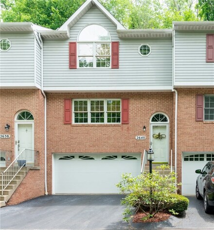 2640 Birchwood Ln Unit C, Oakdale, PA 15071