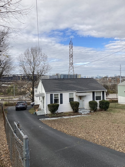 508 Waycross Dr, Nashville, TN 37211