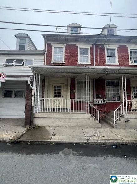 254 Cedar St Unit 2, Tamaqua, PA 18252