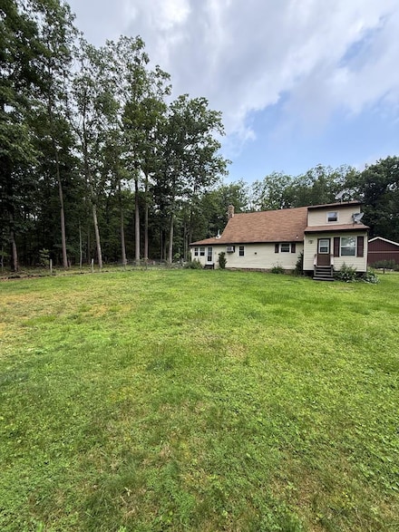 24 Vale Rd, Newville, PA 17241