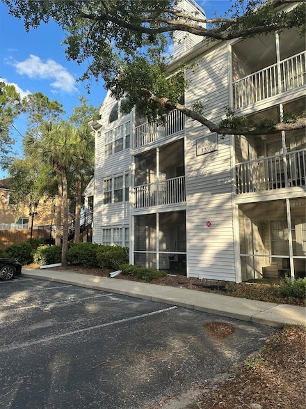 3260 Haviland Ct Unit 202, Palm Harbor, FL 34684