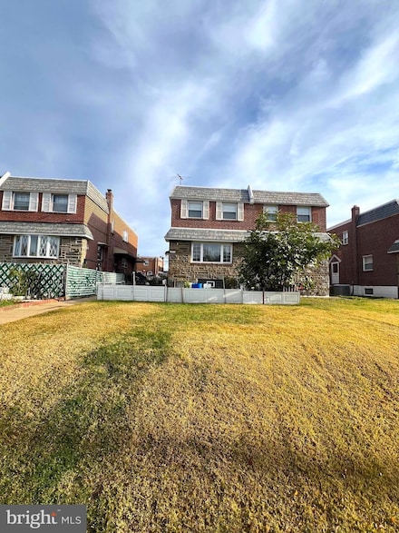 3017 Guilford St, Philadelphia, PA 19152