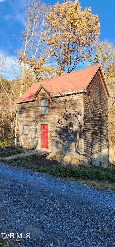 22089 Parks Mill Rd, Abingdon, VA 24211