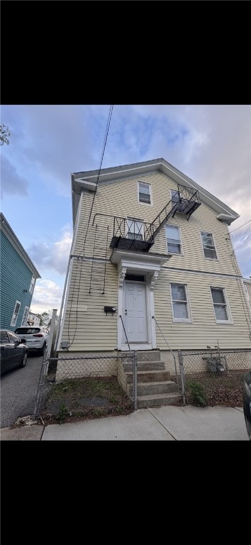 87 Gallup St, Providence, RI 02905