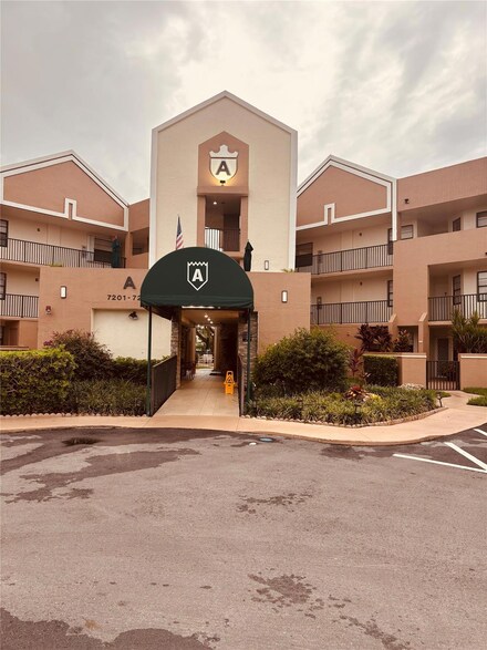 7213 Fairfax Dr Unit 107, Tamarac, FL 33321