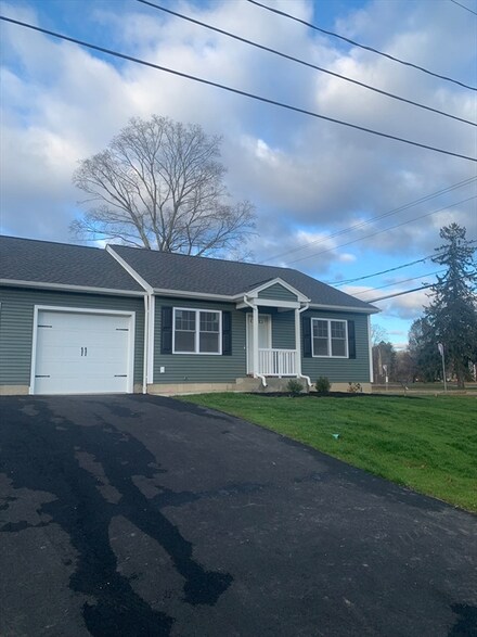 6 Hathorne Ave Unit 6, West Springfield, MA 01089