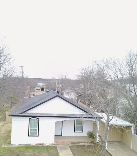 321 Pine St, Ranger, TX 76470