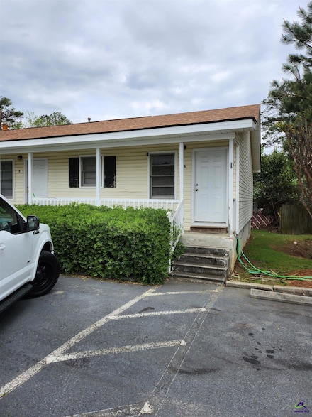 1087 Booth Rd, Warner Robins, GA 31088