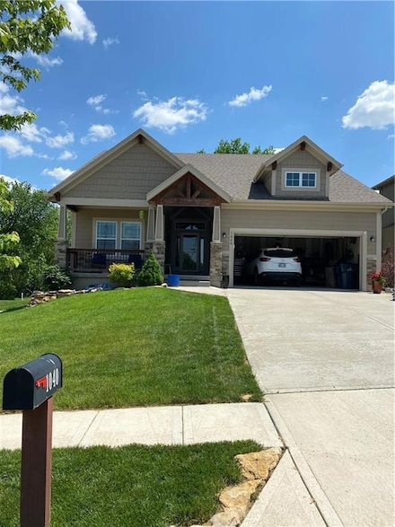 1040 N Sumac St, Olathe, KS 66061