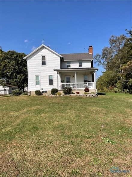 306 E County Road 201, Fremont, OH 43420