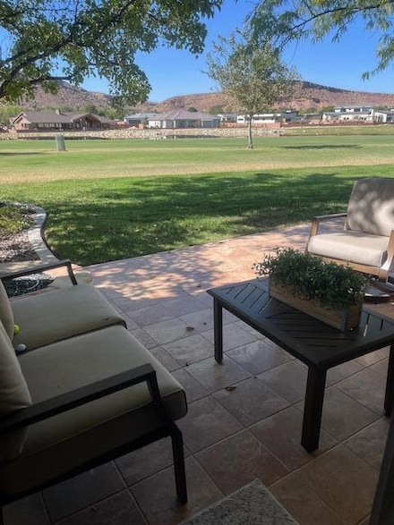 1014 W Bloomington Dr S, Saint George, UT 84790