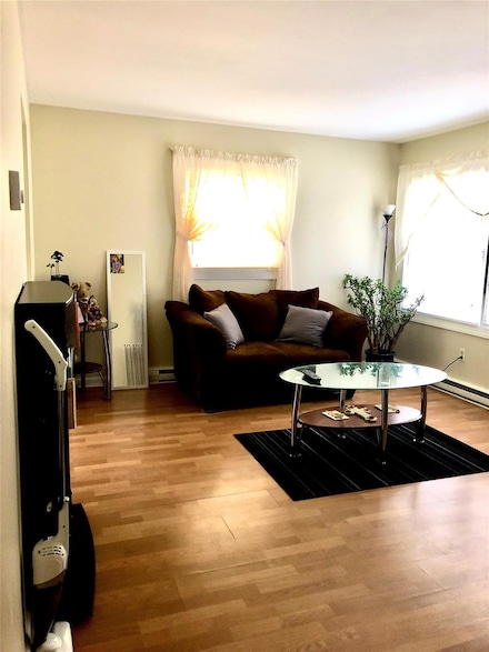 382 County Route 22 Unit 6, Middletown, NY 10940