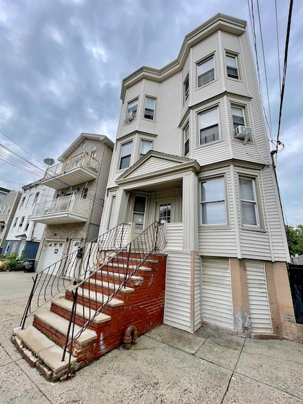 200 Nunda Ave Unit G, Jersey City, NJ 07306
