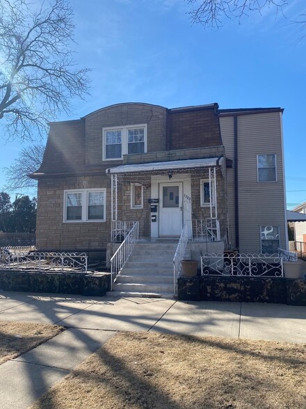 3300 N Osage Ave, Chicago, IL 60634
