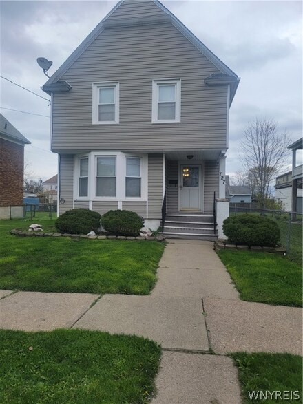 727 19th St, Niagara Falls, NY 14301