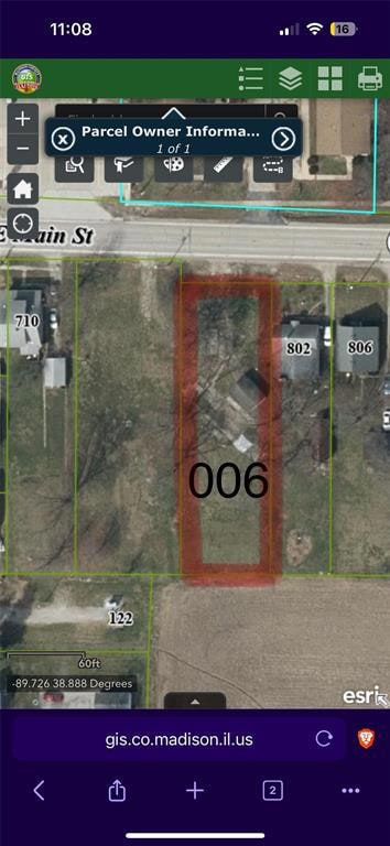 712 E Main St, Alhambra, IL 62001
