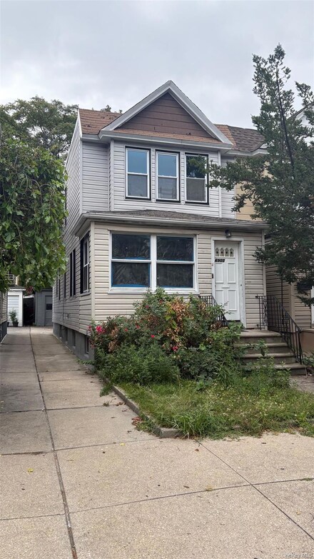69-05 66 Street, 66th St Unit 1 Family Duplex Hous, Ridgewood, NY 11385