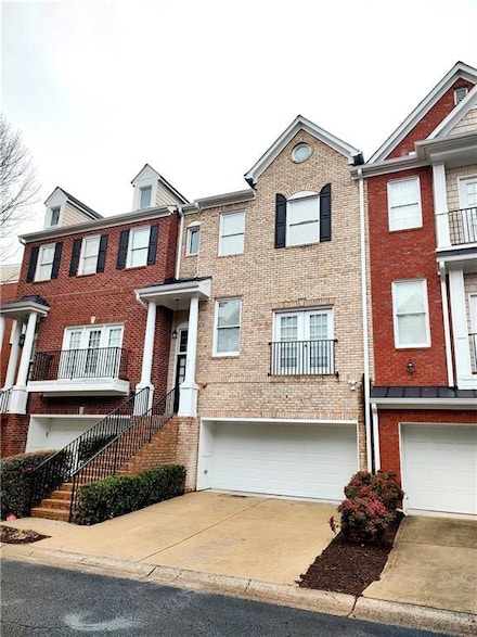 211 Creekway Crossing SE, Smyrna, GA 30082