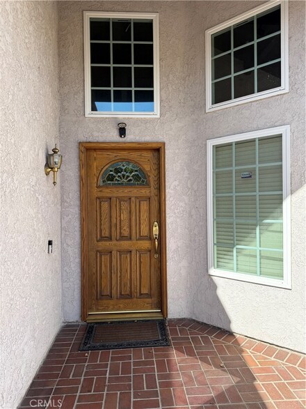 15 Stonegate Cir, Pomona, CA 91766