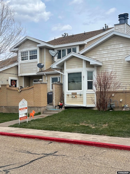 48 Aspen Grove Dr W, Evanston, WY 82930