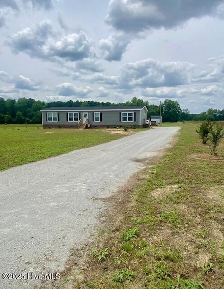 1704 Harrelsonville Rd, Whiteville, NC 28472