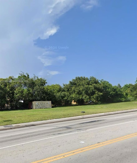 2065 NW 54th St, Miami, FL 33142