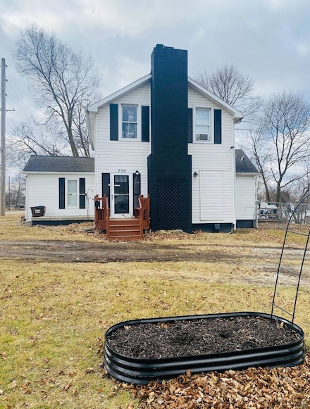 750 Dennis St, Adrian, MI 49221
