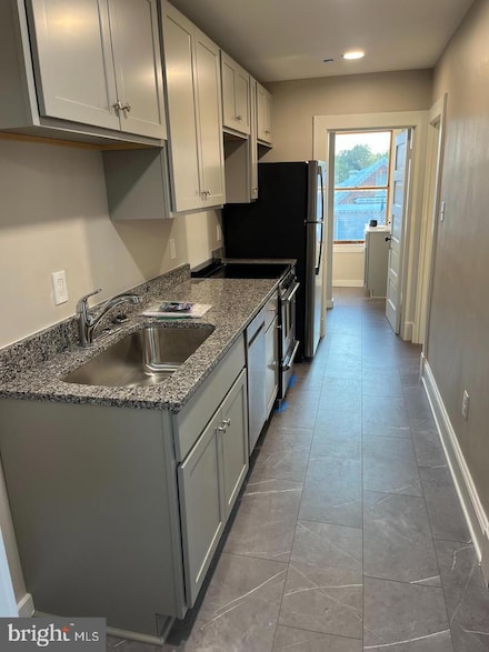 211 N George St Unit 200, Charles Town, WV 25414