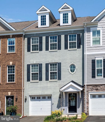 10575 Hinton Way, Manassas, VA 20112