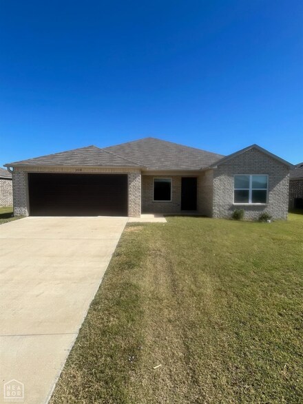 3718 Keeneland Dr, Jonesboro, AR 72404