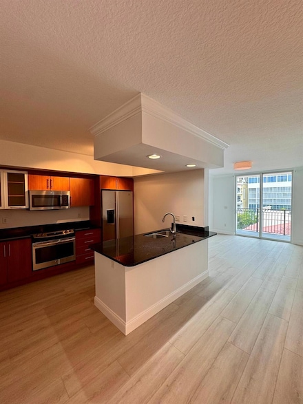 600 S Dixie Hwy Unit 533, West Palm Beach, FL 33401