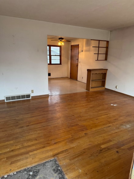 7754 Franklin St, Omaha, NE 68114
