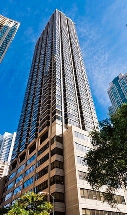 30 E Huron St Unit 2008, Chicago, IL 60611