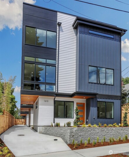 1610 N 48th St, Seattle, WA 98103