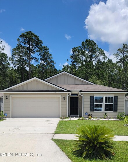 2071 April Oaks Dr, Jacksonville, FL 32221