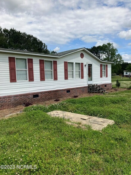 198 Willard Rd, Willard, NC 28478