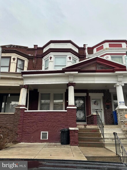 4930 N 9th St, Philadelphia, PA 19141